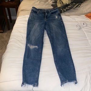 American Eagle Mom Jeans
